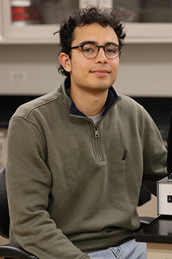 Armando Zavalza Headshot of Armando Zavalza